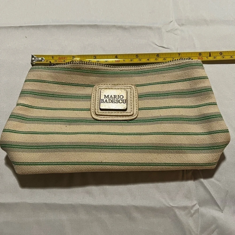 PINK & Mario Badescu Makeup Toiletry Bags Bundle